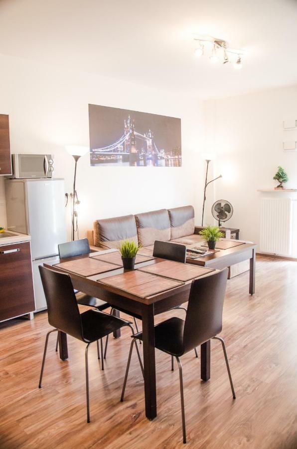 Apartament Centrum Gieldowa Varsovie Extérieur photo