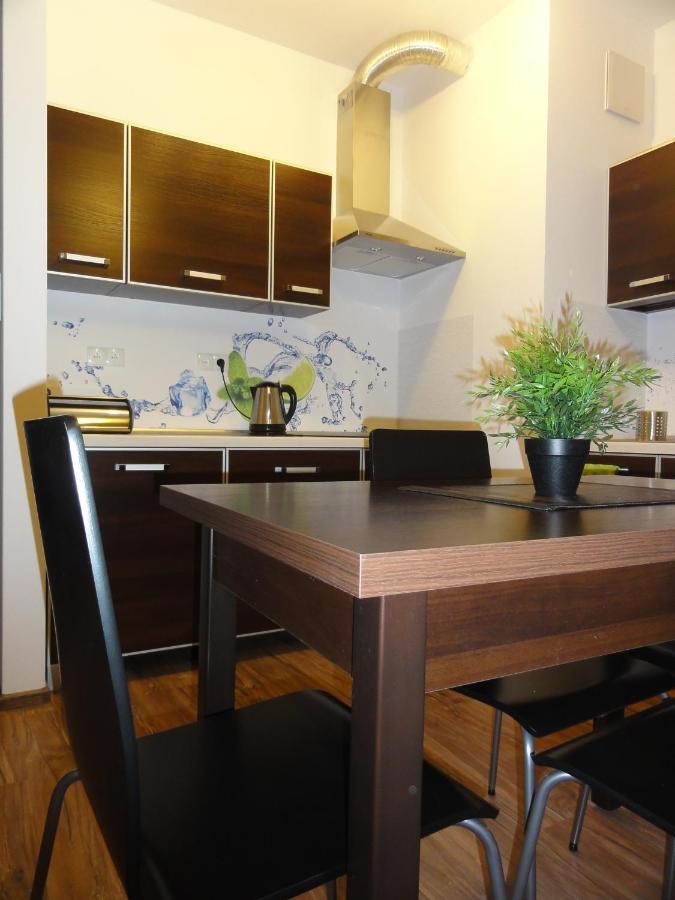 Apartament Centrum Gieldowa Varsovie Extérieur photo